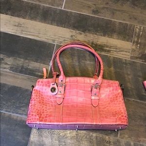 Dooney bourke pink purse